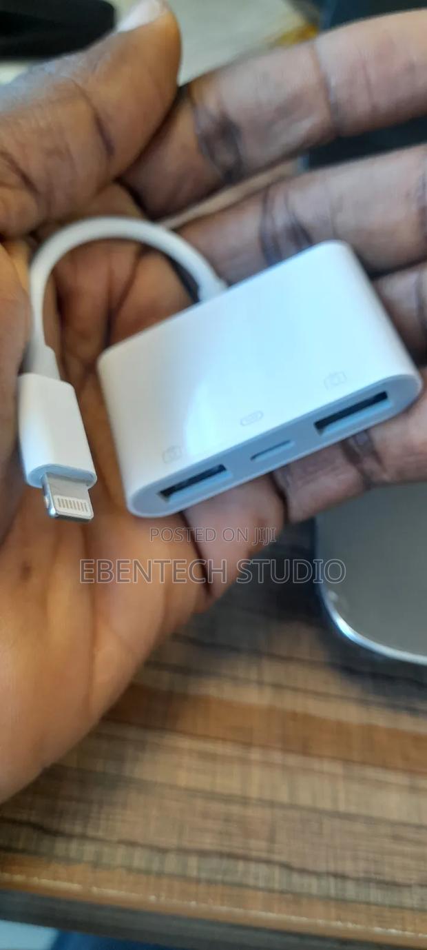 iPhone Lighting To Usb Otg Conveter 2 Usb Ports photo 3