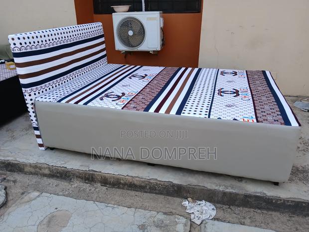 Chanel on Ash Bed photo 4