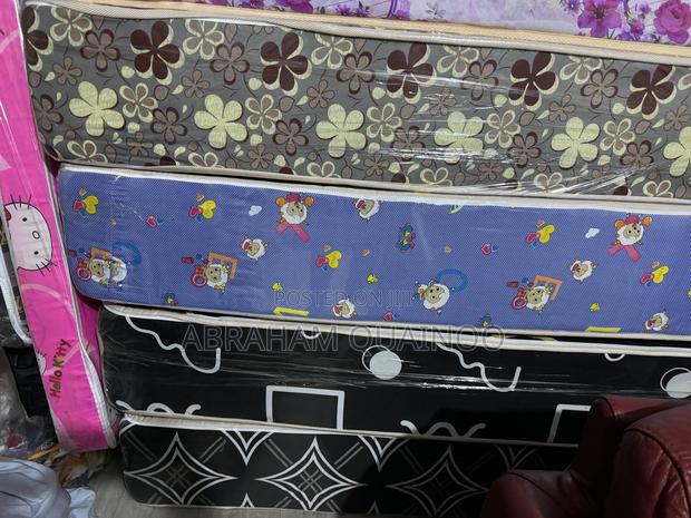10inches Double Mattress for Sale · Photo 2