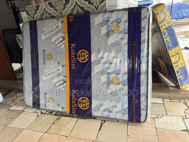Super High Density Mattress for Sale · Photo 2