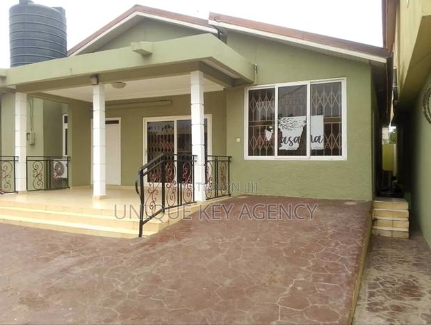 3bdrm House in Unique Key Agency, Abelemkpe for rent · Photo 1