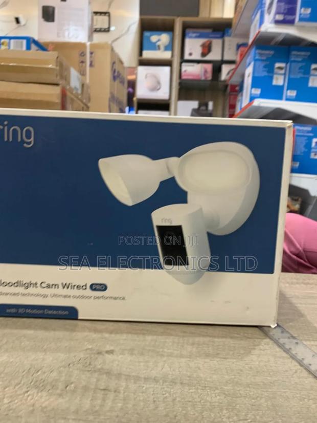 Very Attractive Ring Floodlight Cam Wired Pro With 3d Motion · Photo 2