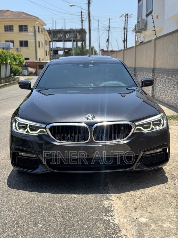 BMW 540i 2019 Gray