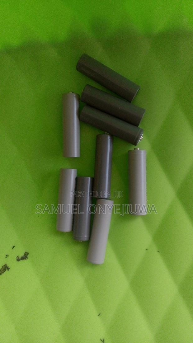 18650 Long Battery Charger for Microphone 4ways · Photo 4
