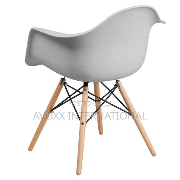 Siete Siete Set of 2 Eames Style Dining Chairs W/Arms- White photo 5