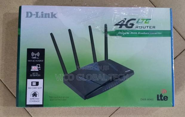 D-Link DWR-M960 Router · Photo 3
