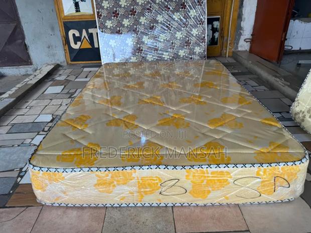 8inches Double Mattress for Sale at Wholesale · Photo 2