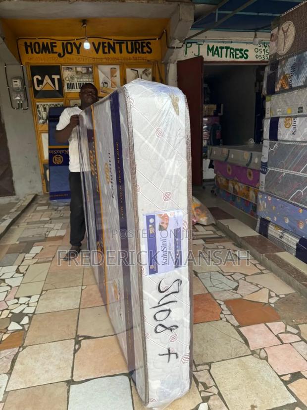 8inches Super High Density Mattress for Sale · Photo 2