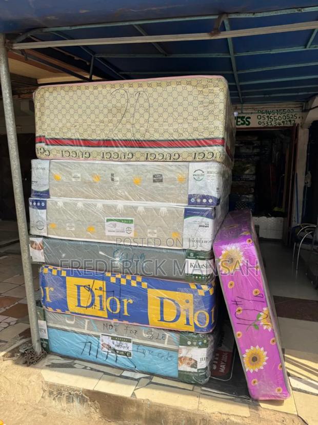 Double Mattress for Sale · Photo 2