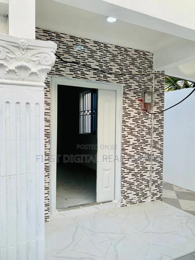 3 Bedroom For Sale In Kasoa Krispo · Photo 1