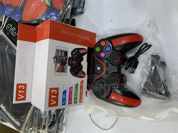 V13 Phone Controller · Photo 4