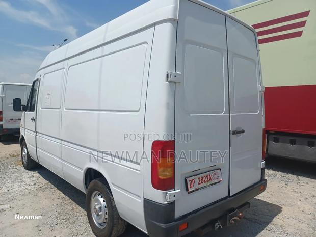 Volkswagen LT 2002 White
