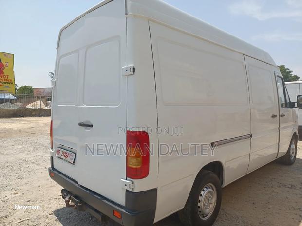 Volkswagen LT 2002 White