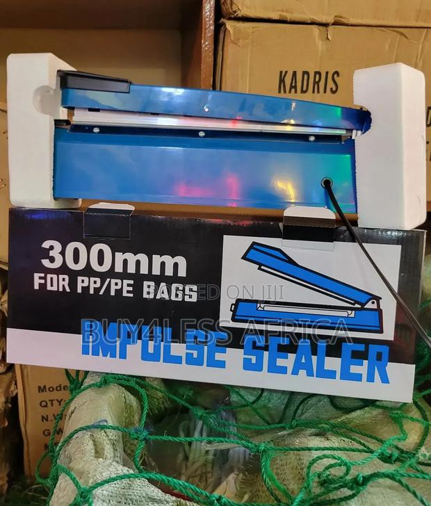 Impulse Sealer for Plastic Bags Sealing Machine 300mm · Photo 2