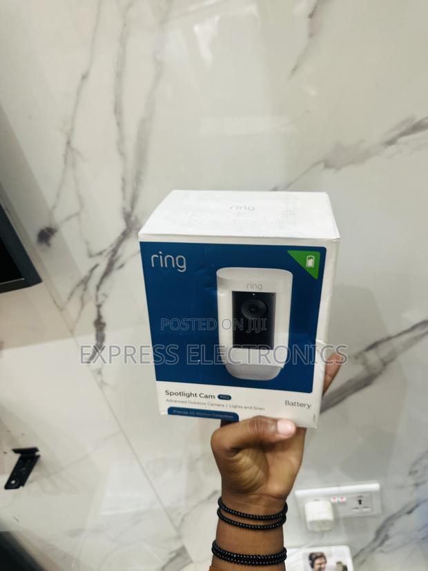 Quality Sleek Ring Spotlight C Pro Battery · Photo 2
