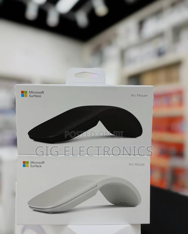 Microsoft Surface Arc Mouse · Photo 2
