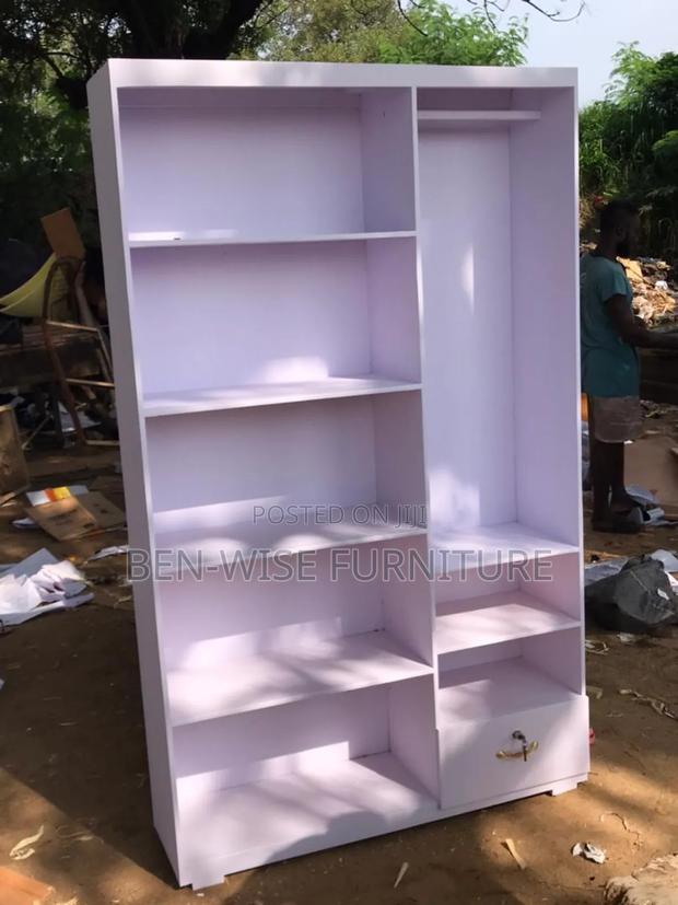 Quality Shoe and Bag Rack · Photo 2