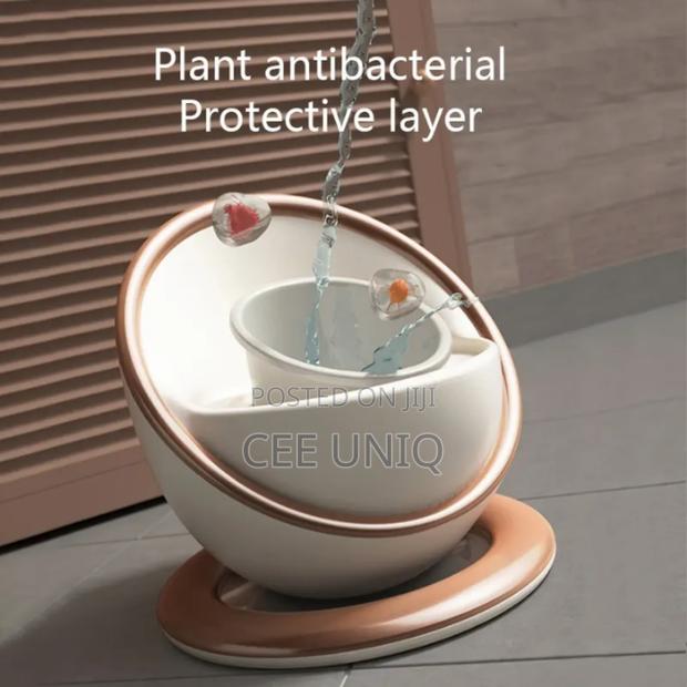 Elegance Baby Potty Seat · Photo 2