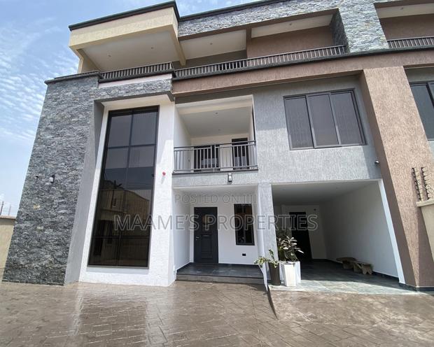 5bdrm Duplex in Tseaddo for rent · Photo 1