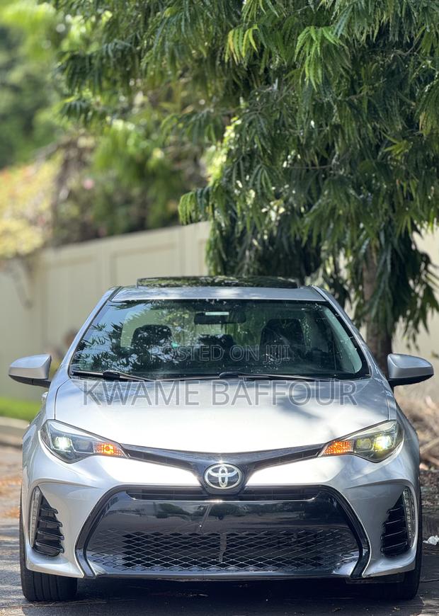 Toyota Corolla 2016 Silver