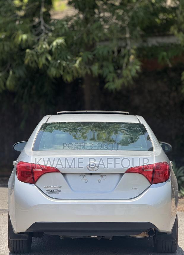 Toyota Corolla 2016 Silver