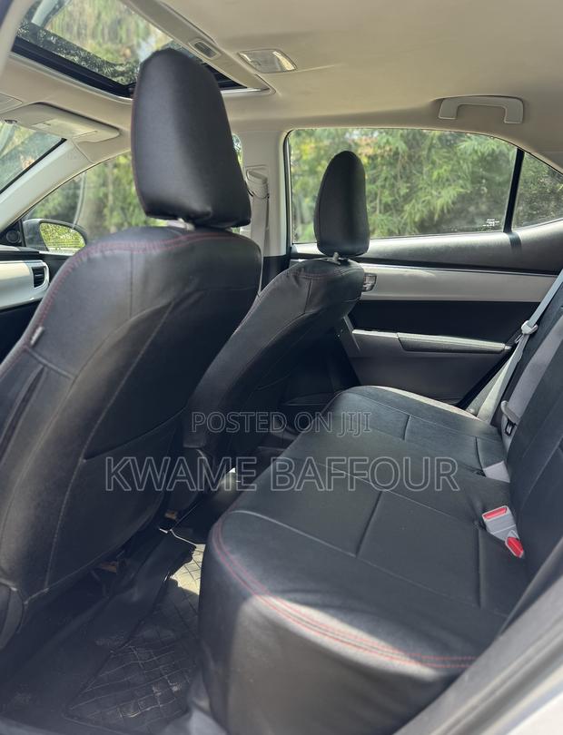 Toyota Corolla 2016 Silver