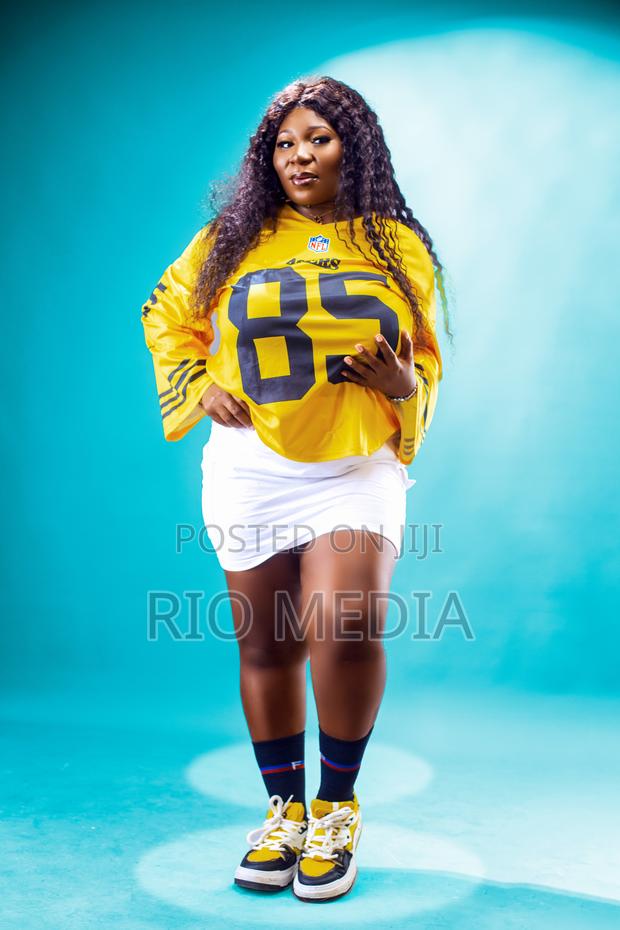 Book for Your Photography Moment · Photo 4