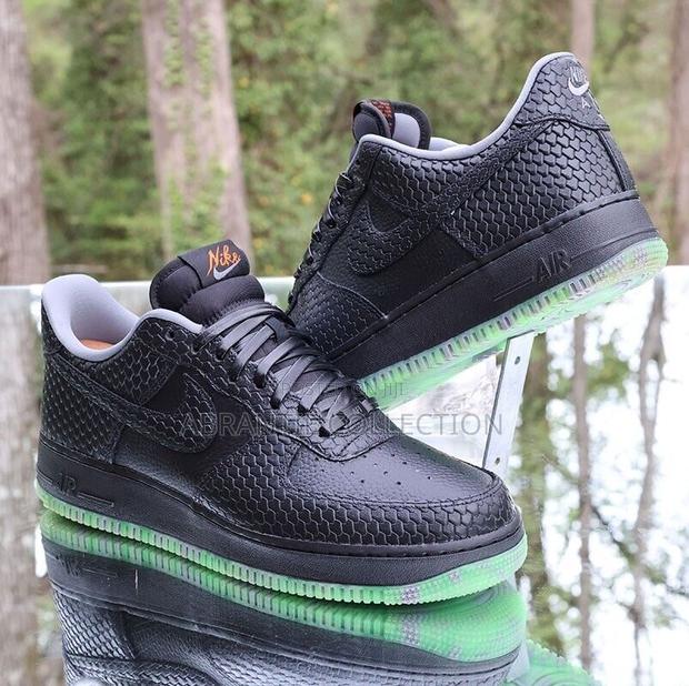 Nike Air Force 1 Premium Halloween · Photo 4
