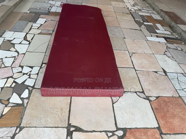 Standard Student Mattress for Sale · Photo 2
