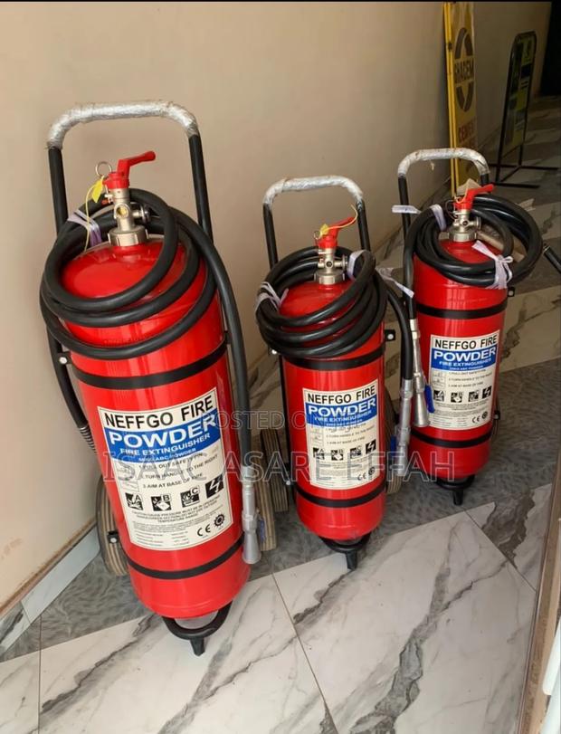 25kg Trolley Fire Extinguisher · Photo 4