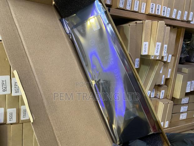 C903v Laptop Battery Compatible With Dell Precision Series · Photo 3