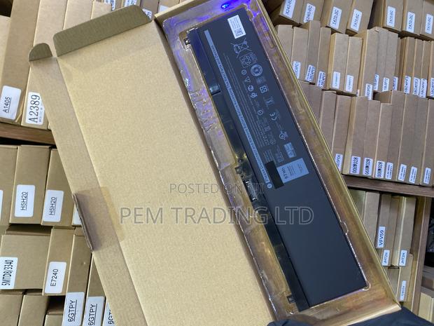 Nyfjh Battery Compatible With Dell Precision 7530 7730 7540 · Photo 4