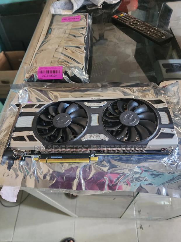 Graphics Card photo 2