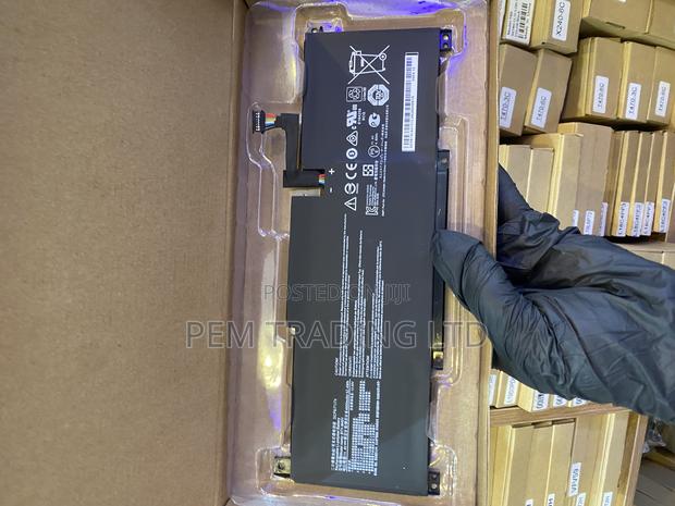 Bty-M491 Laptop Battery for Msi Modern 15 A10 A10m · Photo 4