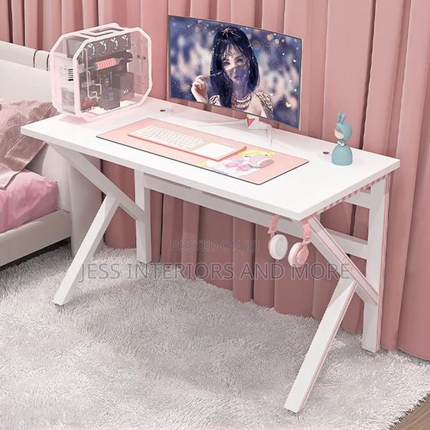 Computer Desk (White) · Photo 3