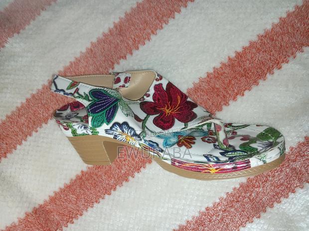 Ladies Classics Sandals photo 3