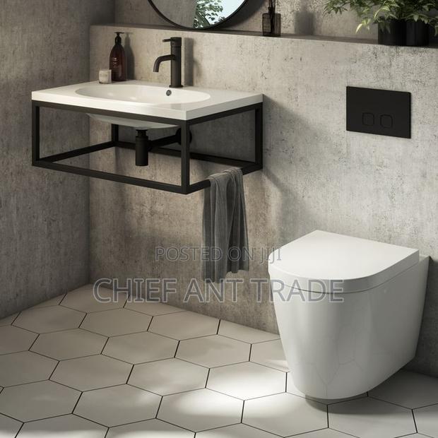 Wash Hand Basin With Mirror 5037-1 · Photo 3