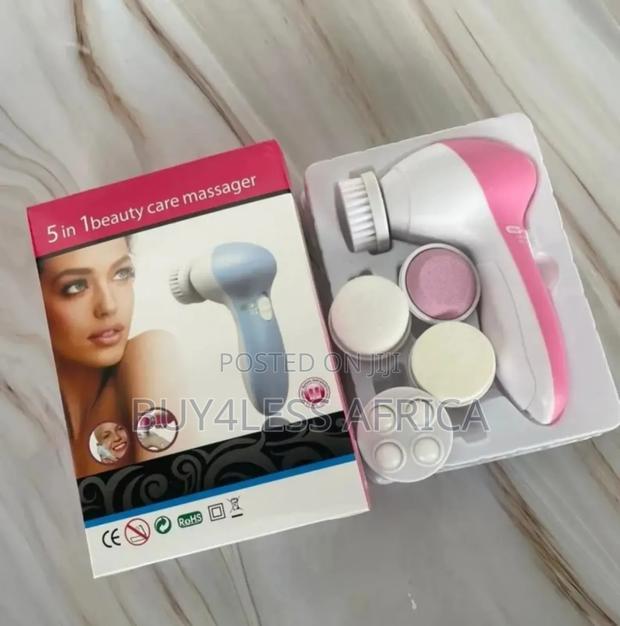 Facial Beauty Care Massager / Face Massager photo 2