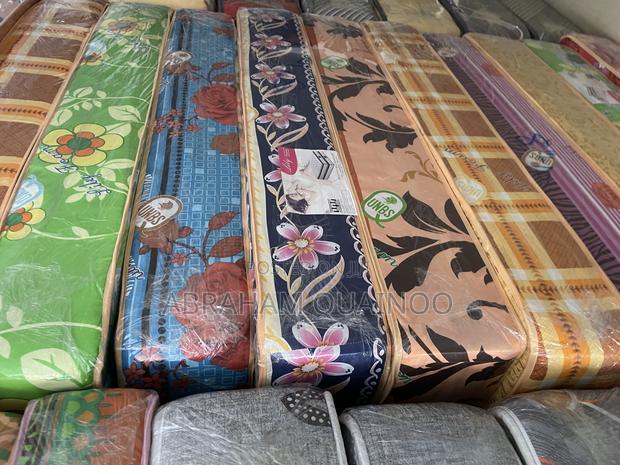 One and Half Mattress for Sale · Photo 2