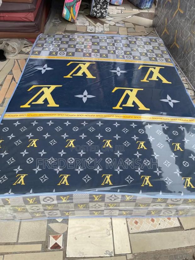 Standard 2double Mattress for Sale · Photo 2