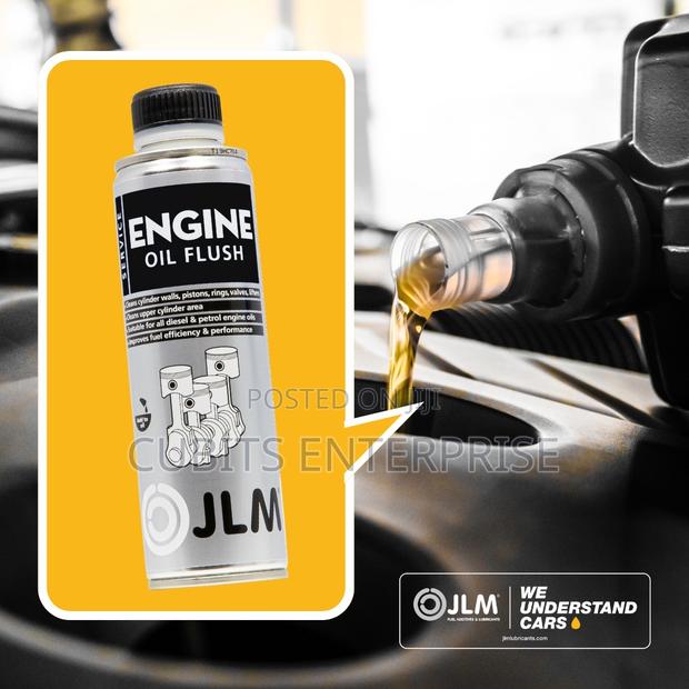 Engine Oil Flush