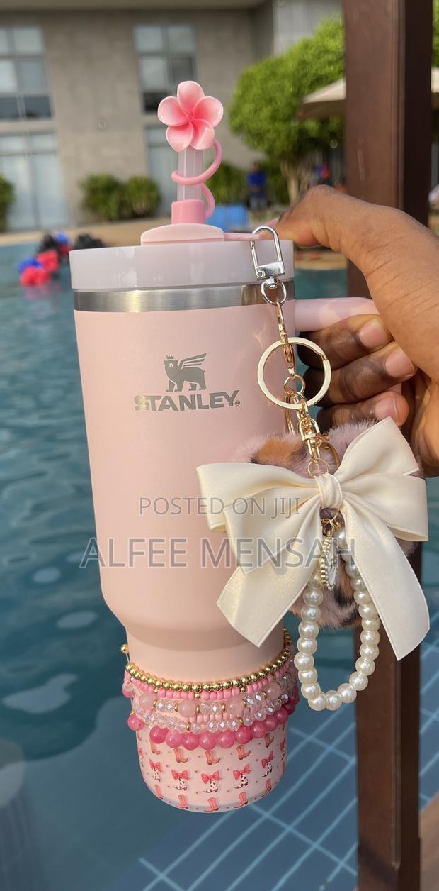 Stanley Flowstate Tumbler Cherry 40oz