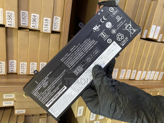L18m3p73 L18m3p74 Laptop Battery Compatible With Lenovo · Photo 4