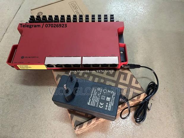 Mikrotic Router L009uigs · Photo 1