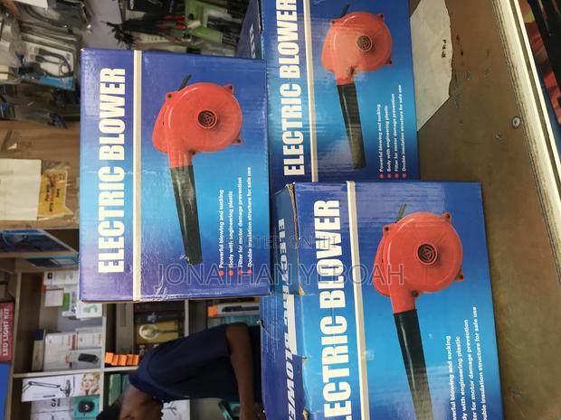 Electronic Air Blower · Photo 3