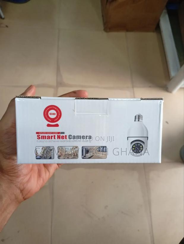 V380 Pro Wifi Smart Bulb Camera · Photo 3