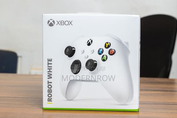 Xbox Wireless Gaming Controller · Photo 4