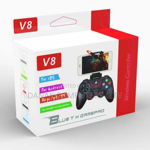 V13 Wireless Gaming Controller · Photo 4