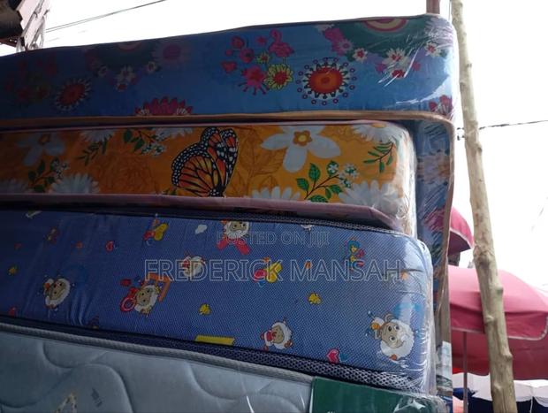 10inches Double Mattress for Sale · Photo 2