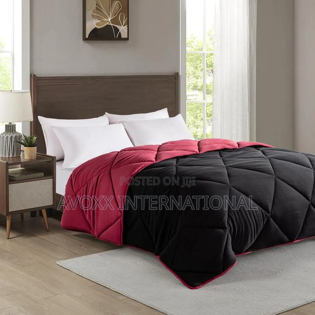 Down Alternative Duvet, Queen S.Comforter + 2 Pillow Covers photo 2